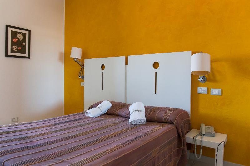 Silver Hotel Matino Bagian luar foto